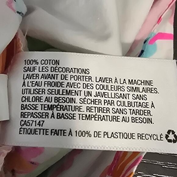 Lilly Pulitzer Target Vibrant Floral Colors Pom Pom Toddler Shorts Jumpsuit 2T - Picture 4 of 4